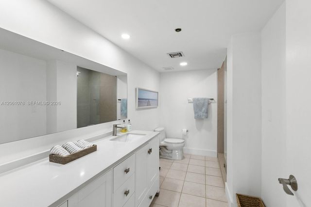 151 Crandon Blvd 127 127, Key Biscayne, FL 33149