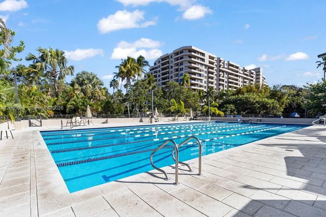 151 Crandon Blvd 127 127, Key Biscayne, FL 33149
