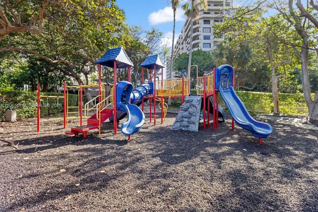 151 Crandon Blvd 127 127, Key Biscayne, FL 33149