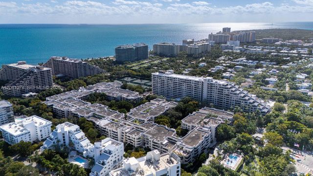 151 Crandon Blvd 127 127, Key Biscayne, FL 33149