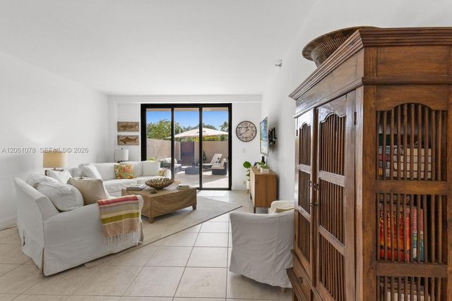151 Crandon Blvd 127 127, Key Biscayne, FL 33149