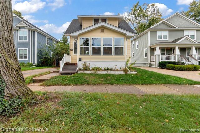 634 S Vermont Avenue, Royal Oak, MI 48067
