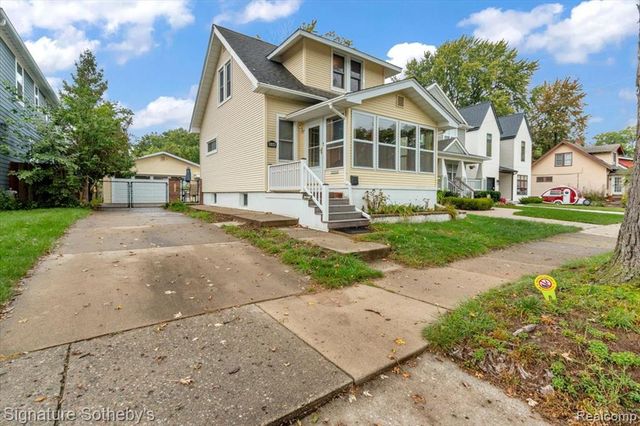 634 S Vermont Avenue, Royal Oak, MI 48067