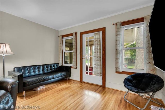 634 S Vermont Avenue, Royal Oak, MI 48067