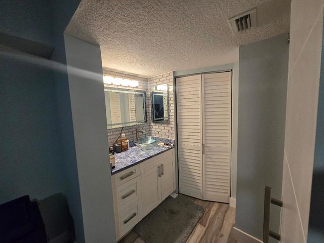 1105 Lake Shore Drive 102, Lake Park, FL 33403