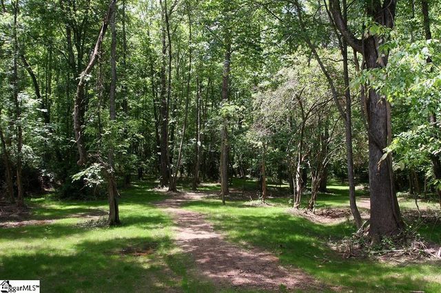 18 Cushing Street, Piedmont, SC 29673