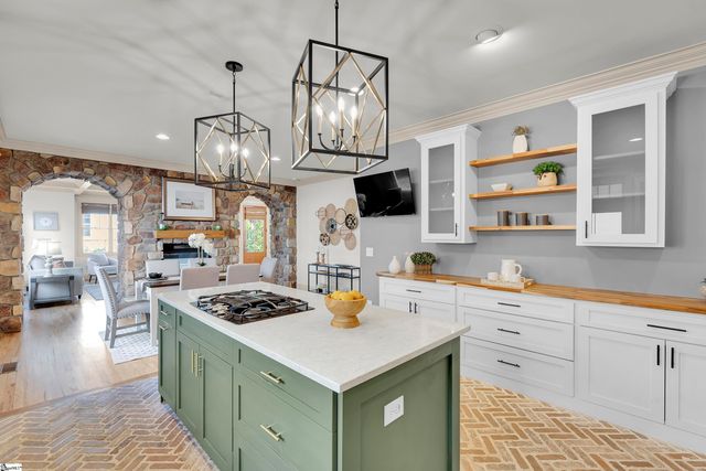 18 Cushing Street, Piedmont, SC 29673