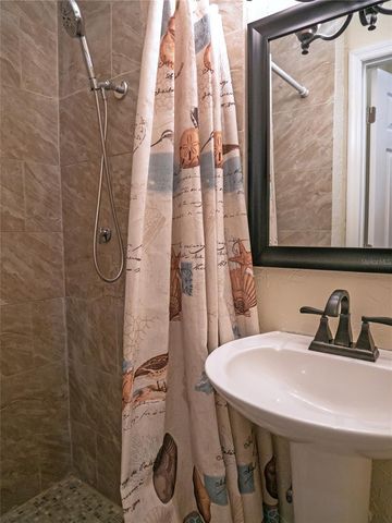 11535 64TH TERRACE, Seminole, FL 33772