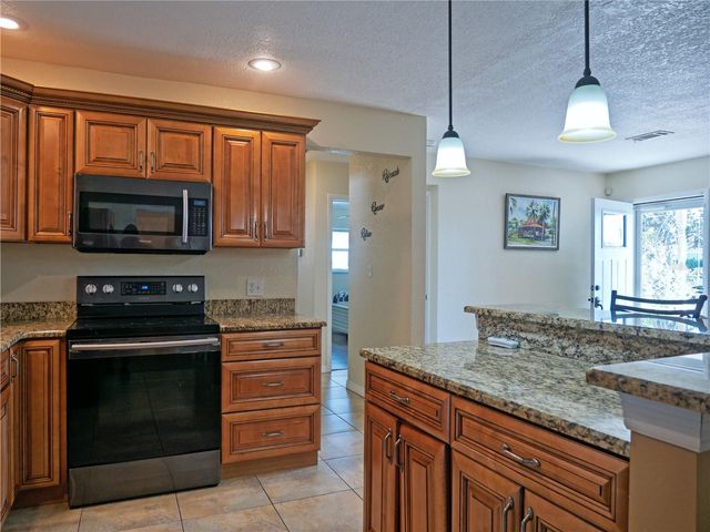 11535 64TH TERRACE, Seminole, FL 33772