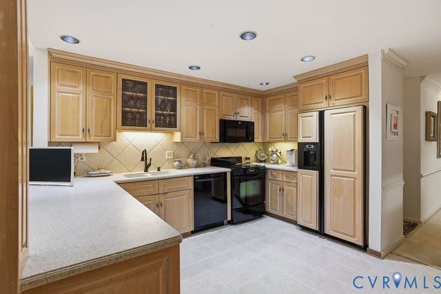 14010 Harbour Pointe Rd, Chesterfield, VA 23112