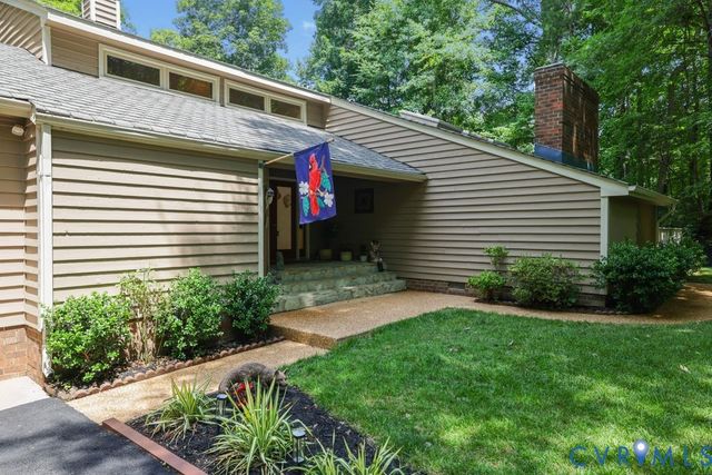 14010 Harbour Pointe Rd, Chesterfield, VA 23112