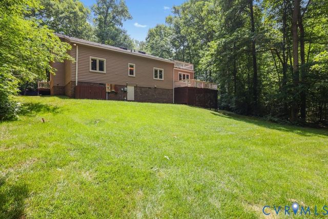 14010 Harbour Pointe Rd, Chesterfield, VA 23112