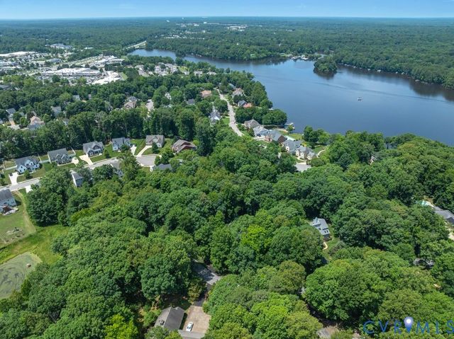14010 Harbour Pointe Rd, Chesterfield, VA 23112