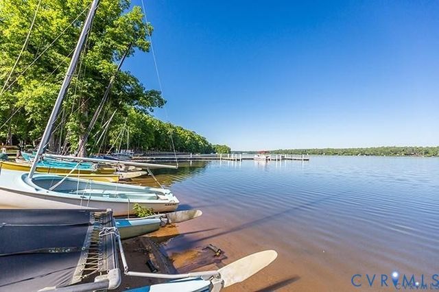 14010 Harbour Pointe Rd, Chesterfield, VA 23112