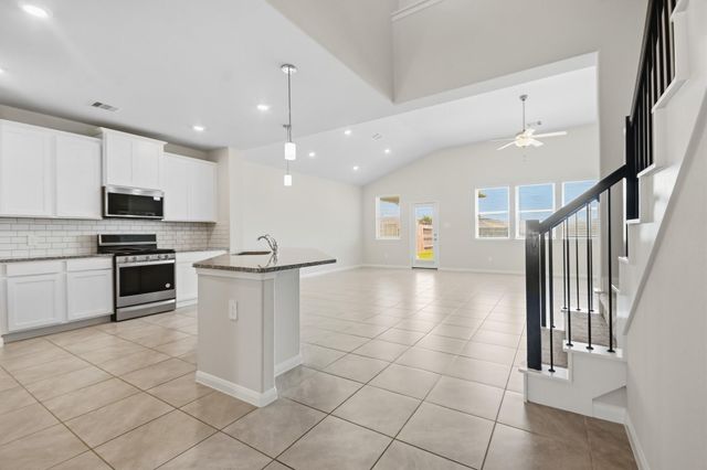 10723 Cliffs View Drive, Rosharon, TX 77583