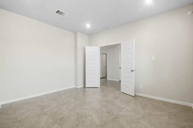 10723 Cliffs View Drive, Rosharon, TX 77583