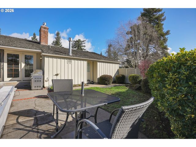 7260 Sw NORTHVALE Way, Portland, OR 97225