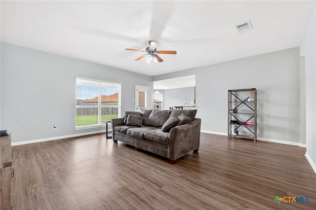 2503 Coal Oil, Killeen, TX 76549