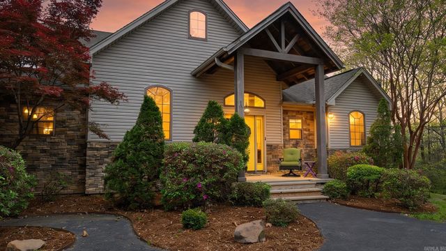 90 Hayes Hill Road, Conway, AR 72032