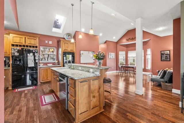 90 Hayes Hill Road, Conway, AR 72032