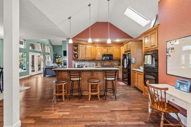 90 Hayes Hill Road, Conway, AR 72032