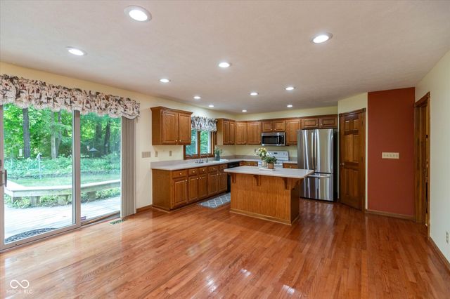 131 Wagon Trail, Mooresville, IN 46158