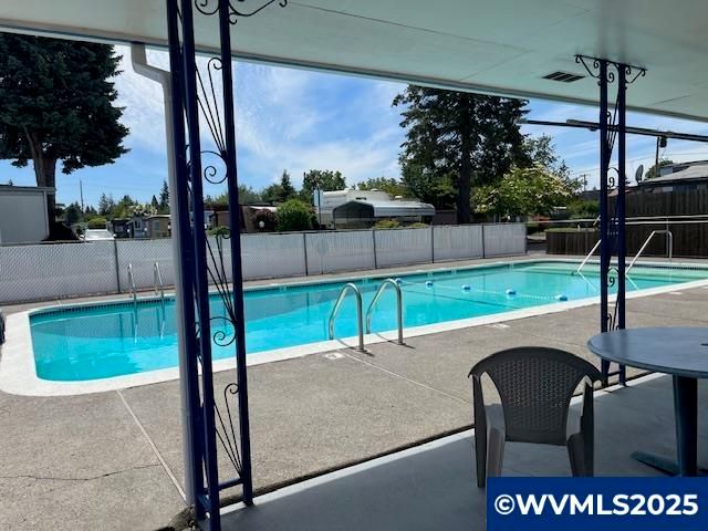 16901 SE Division St 43, Portland, OR 97217