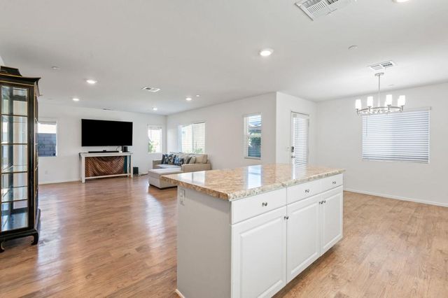 67390 Rio Naches Road, Cathedral City, CA 92234