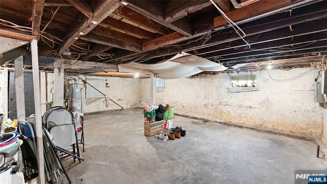 74 Intervale Road, Teaneck, NJ 07666