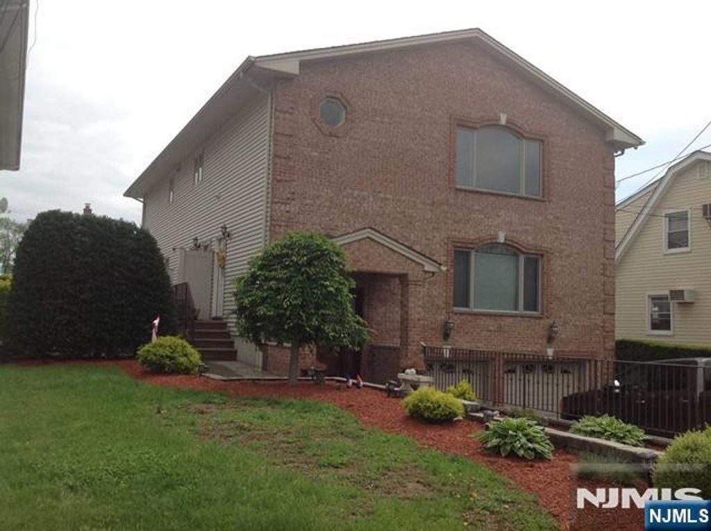 18 Martha Avenue, Elmwood Park, NJ 07407