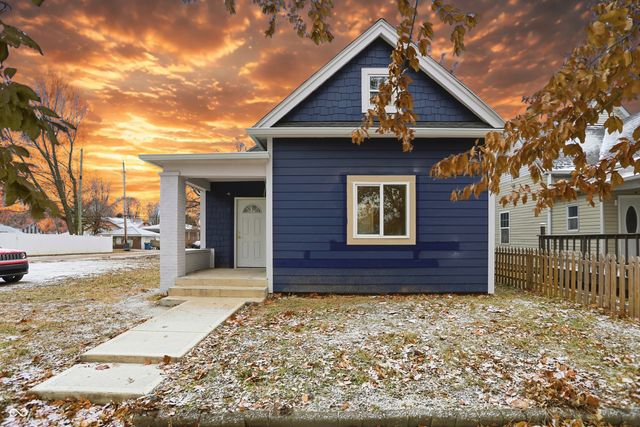 208 N Tacoma Avenue, Indianapolis, IN 46201