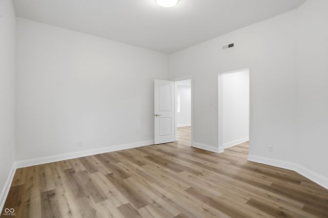 208 N Tacoma Avenue, Indianapolis, IN 46201