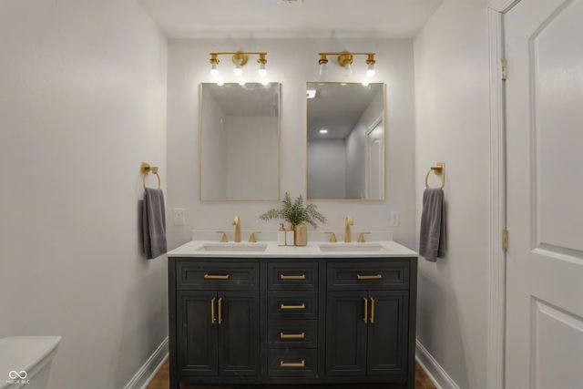 208 N Tacoma Avenue, Indianapolis, IN 46201