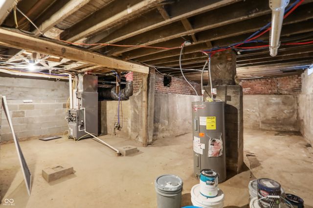 208 N Tacoma Avenue, Indianapolis, IN 46201