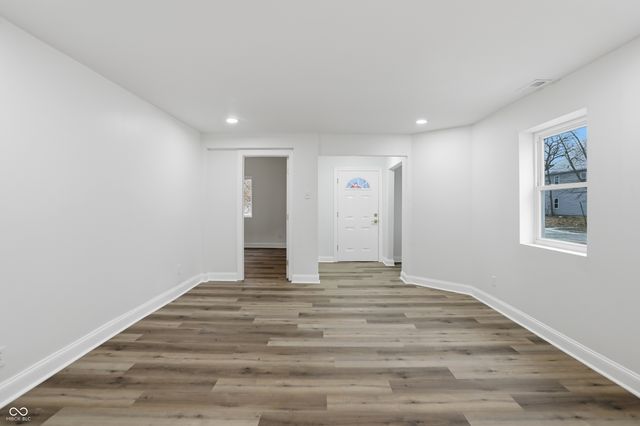 208 N Tacoma Avenue, Indianapolis, IN 46201