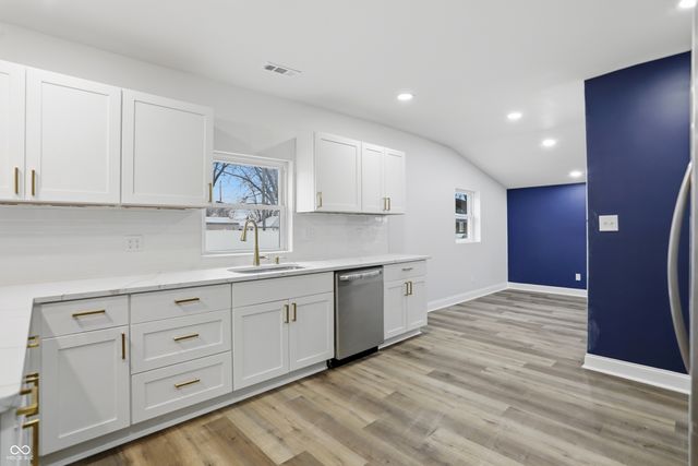 208 N Tacoma Avenue, Indianapolis, IN 46201