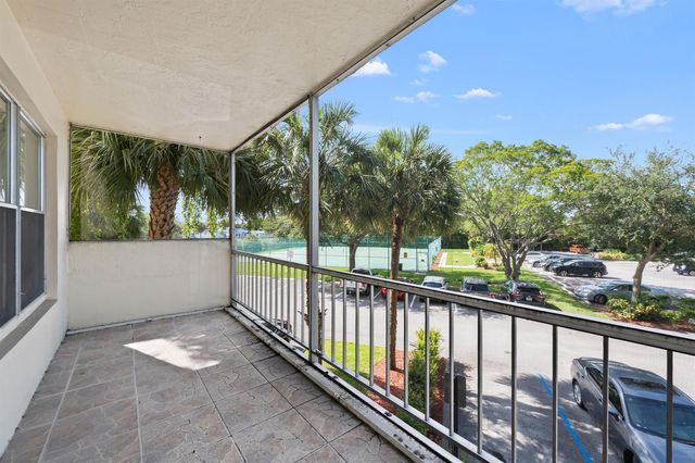 10777 W Sample 207, Coral Springs, FL 33065