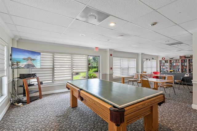 10777 W Sample 207, Coral Springs, FL 33065