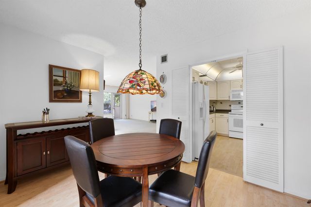 10777 W Sample 207, Coral Springs, FL 33065