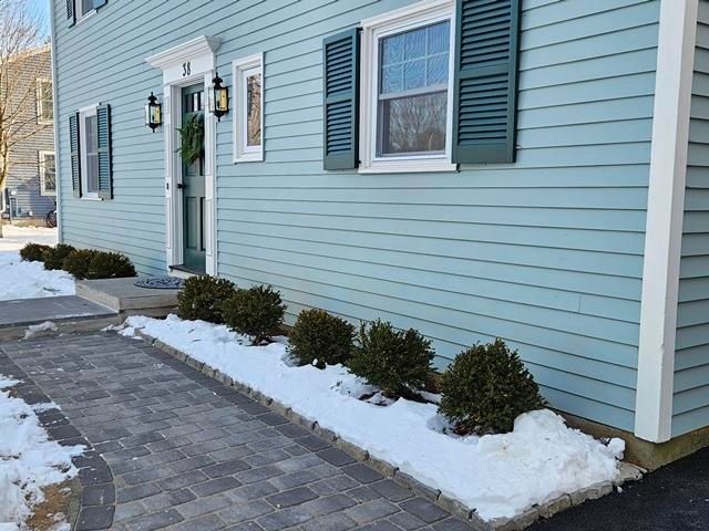 38 Greenbriar Road, Keene, NH 03431