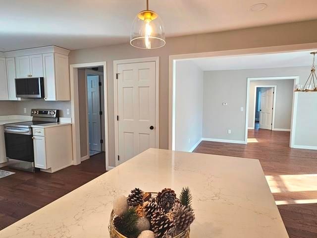 38 Greenbriar Road, Keene, NH 03431