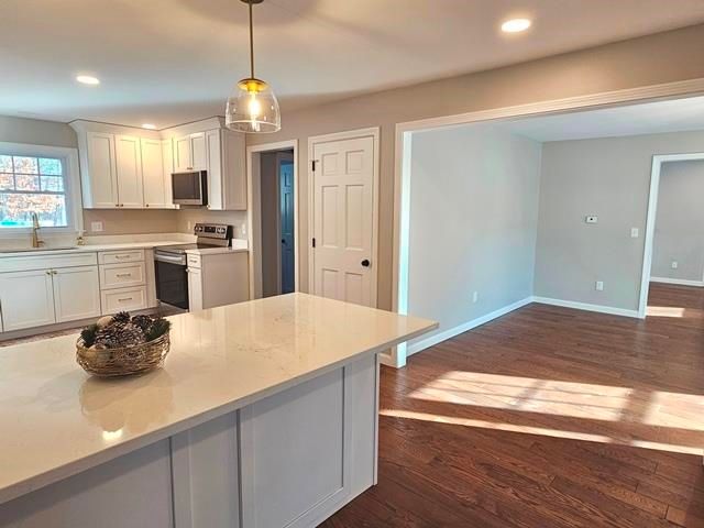 38 Greenbriar Road, Keene, NH 03431