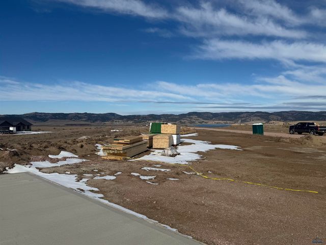 13311 SUNUP LN, Hot Springs, SD 57747