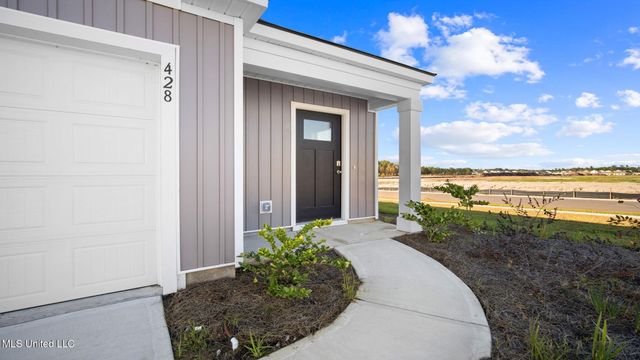 34 Jepson Drive, Byhalia, MS 38611