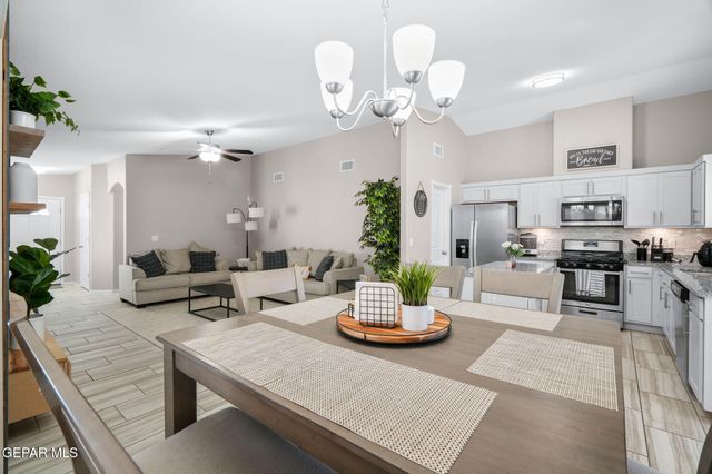 15008 Method Avenue, El Paso, TX 79938