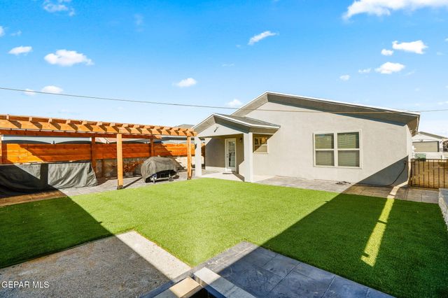 15008 Method Avenue, El Paso, TX 79938