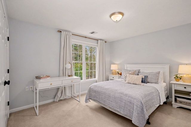 67 Zain Cir 67, Milford, MA 01757