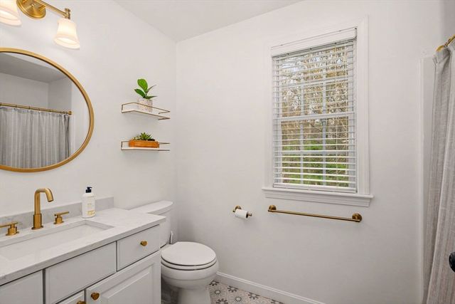 67 Zain Cir 67, Milford, MA 01757