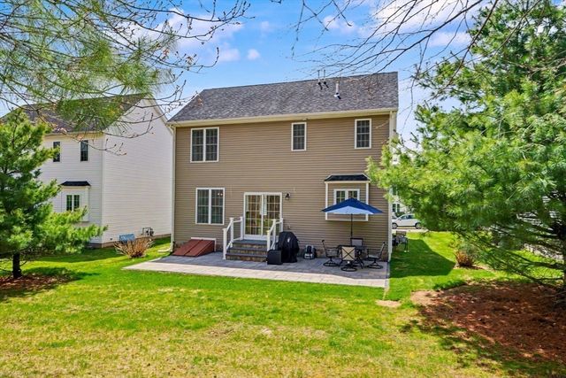 67 Zain Cir 67, Milford, MA 01757