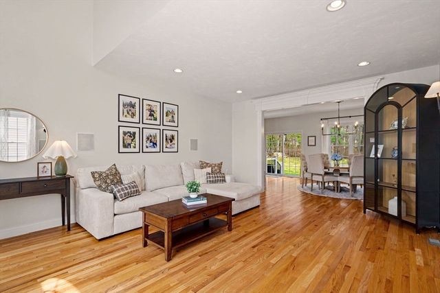 67 Zain Cir 67, Milford, MA 01757